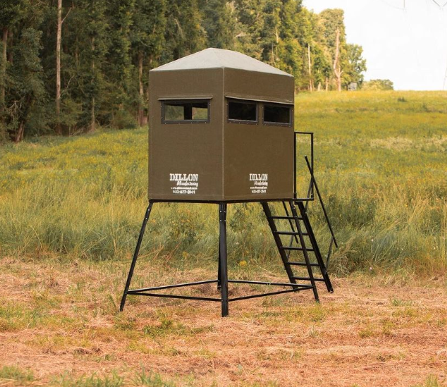 Dillon Manufacturing 4' x 6' Classic Fiberglass Insulated Deer Blind