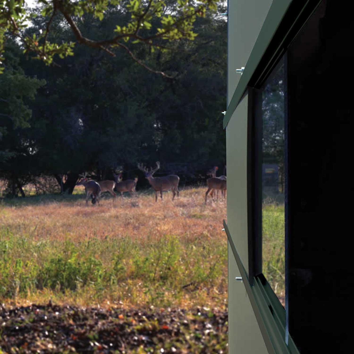 Texas Hunter Trophy Deer Blind Single 4' x 4' with 4 Foot Tower