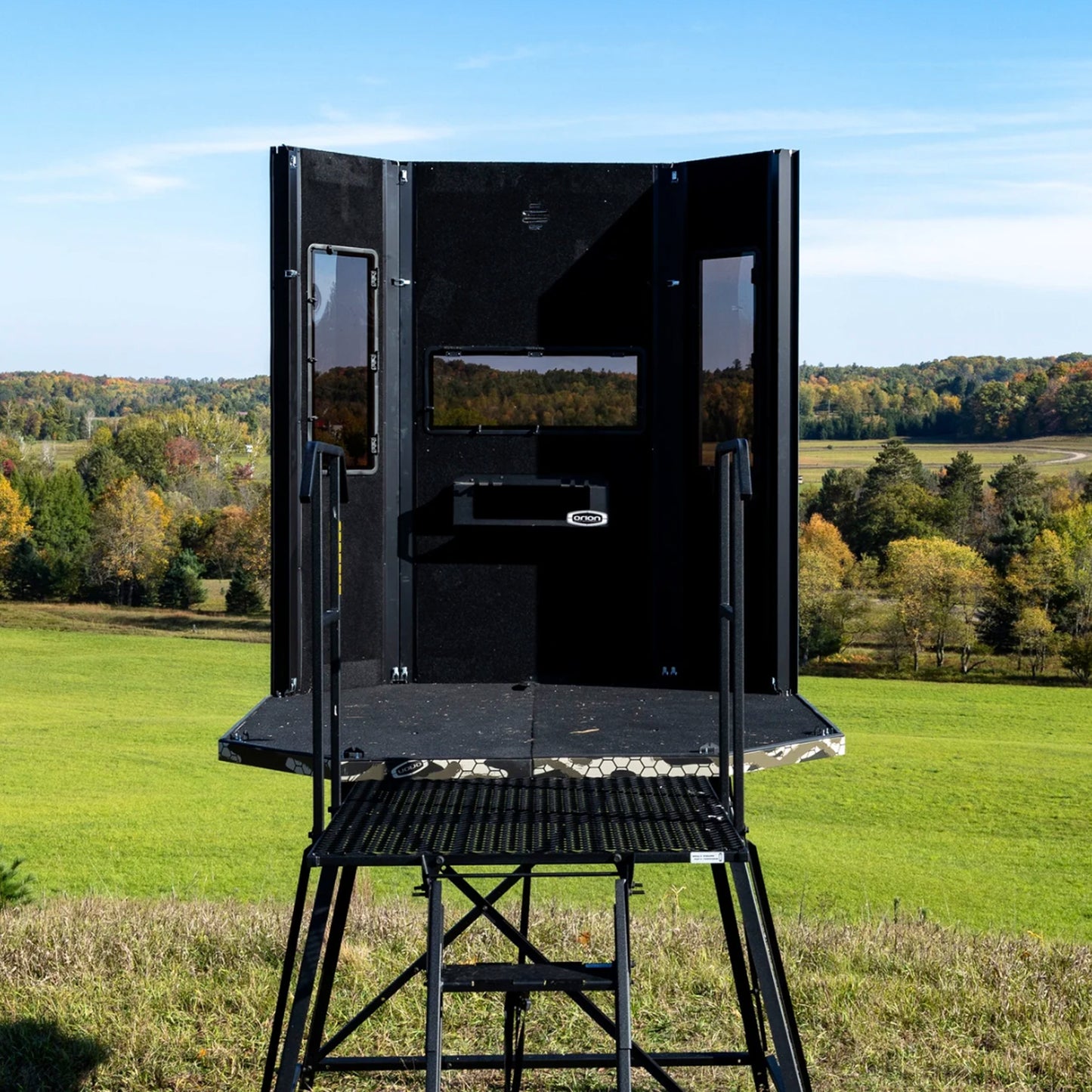 Orion Hunting - 5x5 Premium Archery/Bow Hunting Blind - Vertical Windows