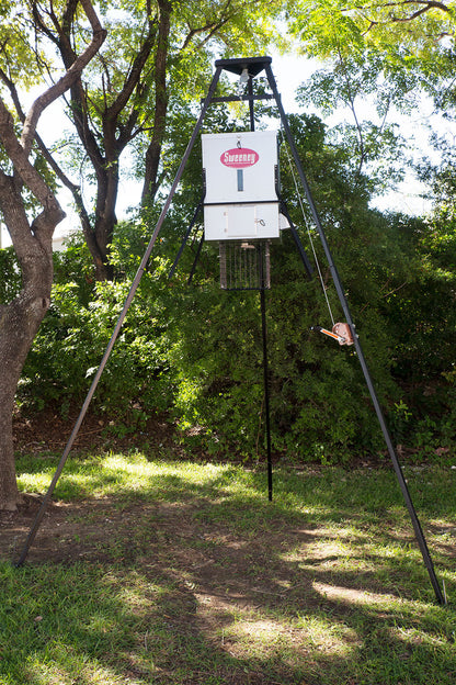 Sweeney Feeders - Wildlife & Deer Scatter Feeder - 300lb Capacity - Complete Tripod Setup