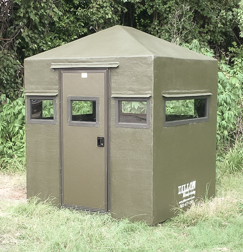 Dillon Manufacturing 4' x 6' Classic Fiberglass Insulated Deer Blind