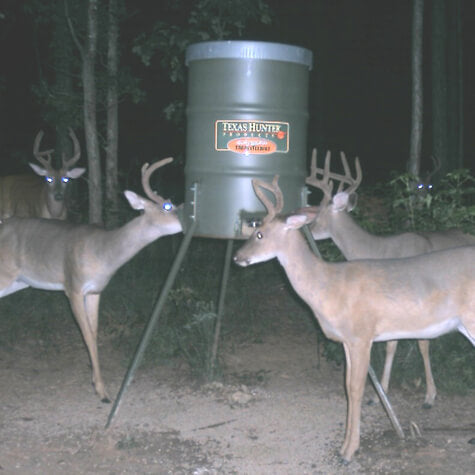 PF300: Texas Hunter 300 lb. Protein Barrel Deer Feeder