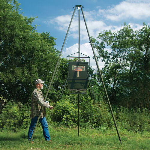 TF300EZLFT: Texas Hunter 300 lb. Trophy Deer Feeder with EZ Lift System